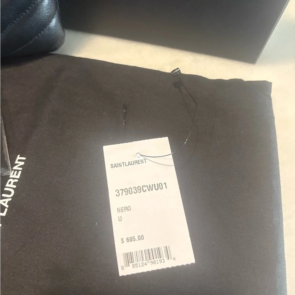 YSL clutch - Picture 4 of 10